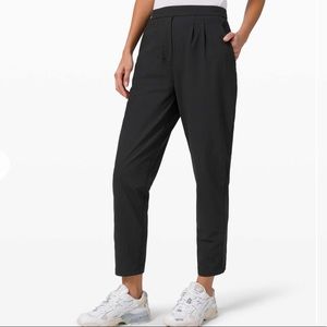 Lululemon Essential High-Rise Trouser - Black